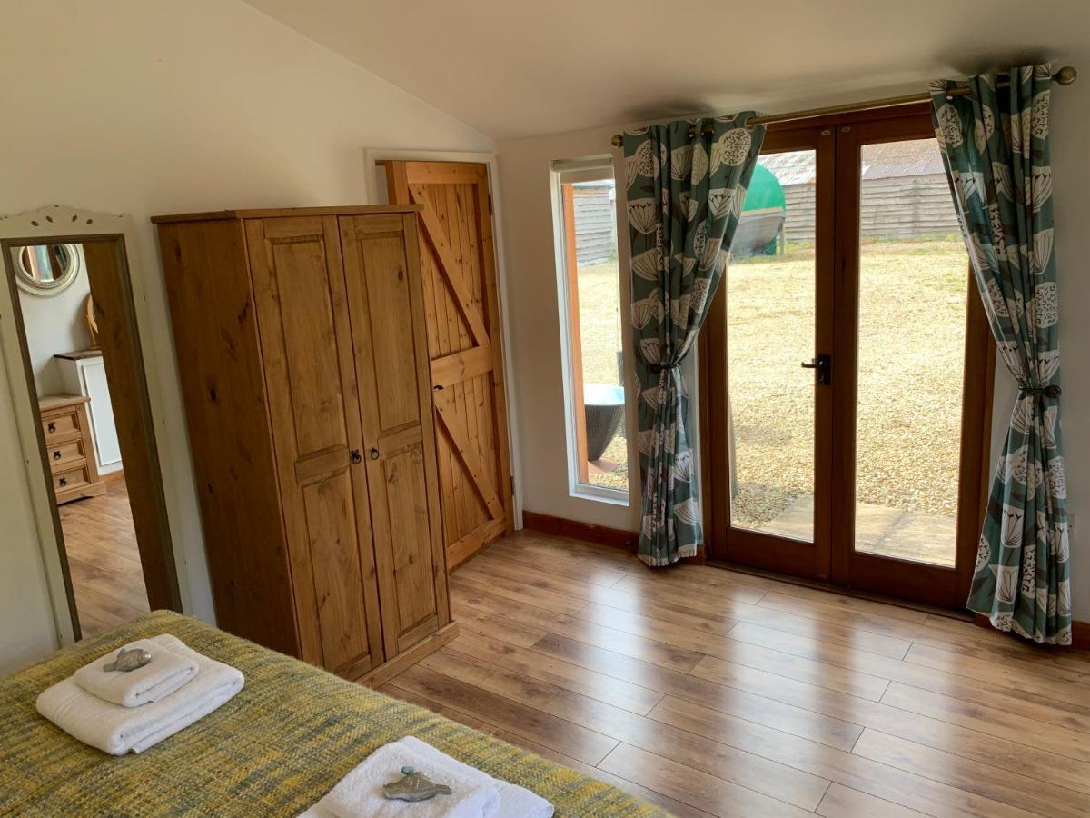 Stable 2 Bedrooms